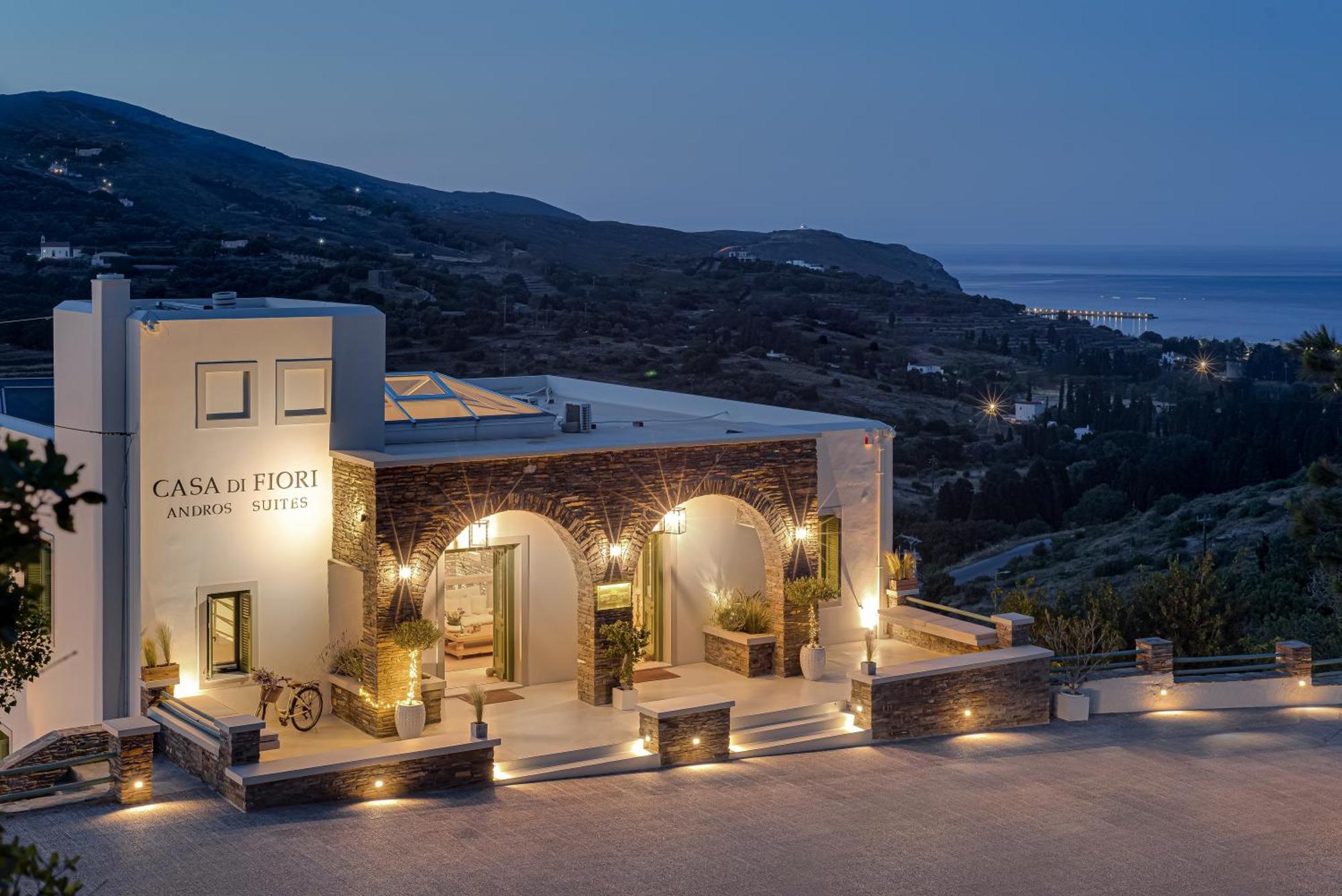 Casa Di Fiori Andros Suites الغرفة الصورة